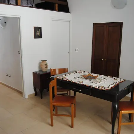 Alojamento de Acomodação e Pequeno-almoço Palazzo Maestro & Corte Maestro Gallipoli