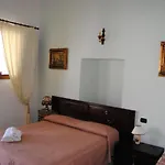 Bed & Breakfast Palazzo Maestro & Corte Maestro 3*
