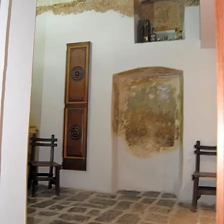 Bed & Breakfast Palazzo Maestro & Corte Maestro 3*